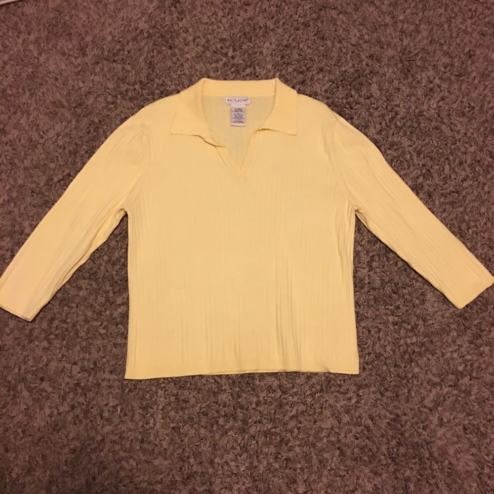3/$15💜Yellow Sweater